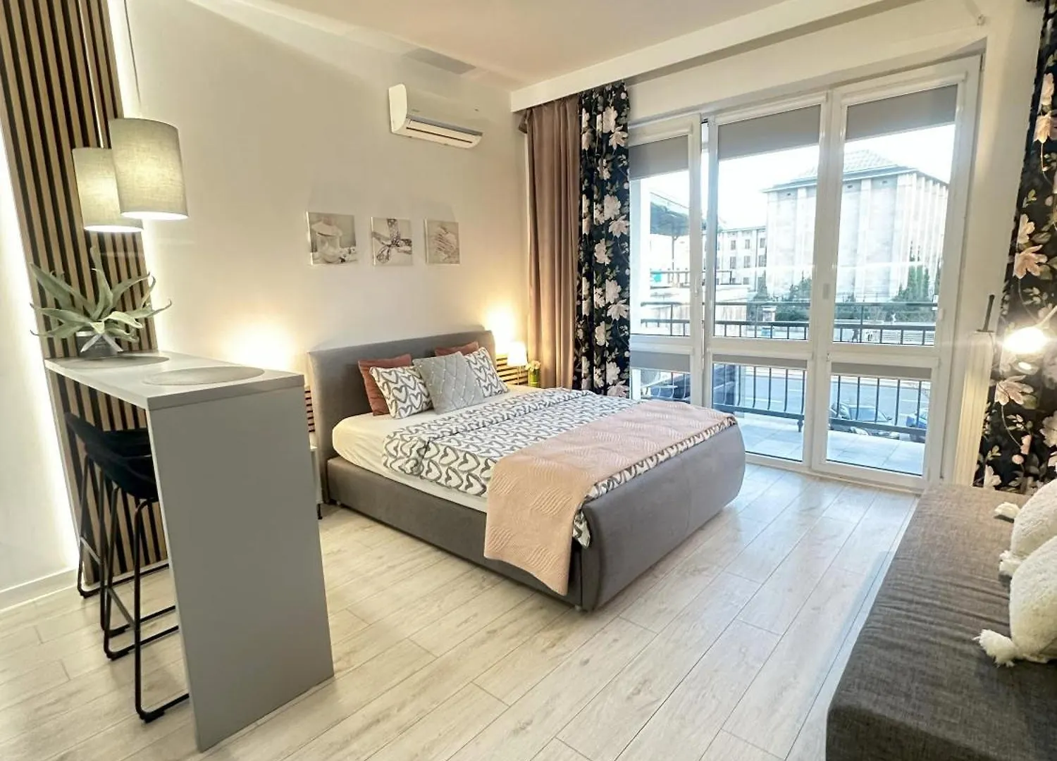 Exclusive Apartments Smolna Warsaw